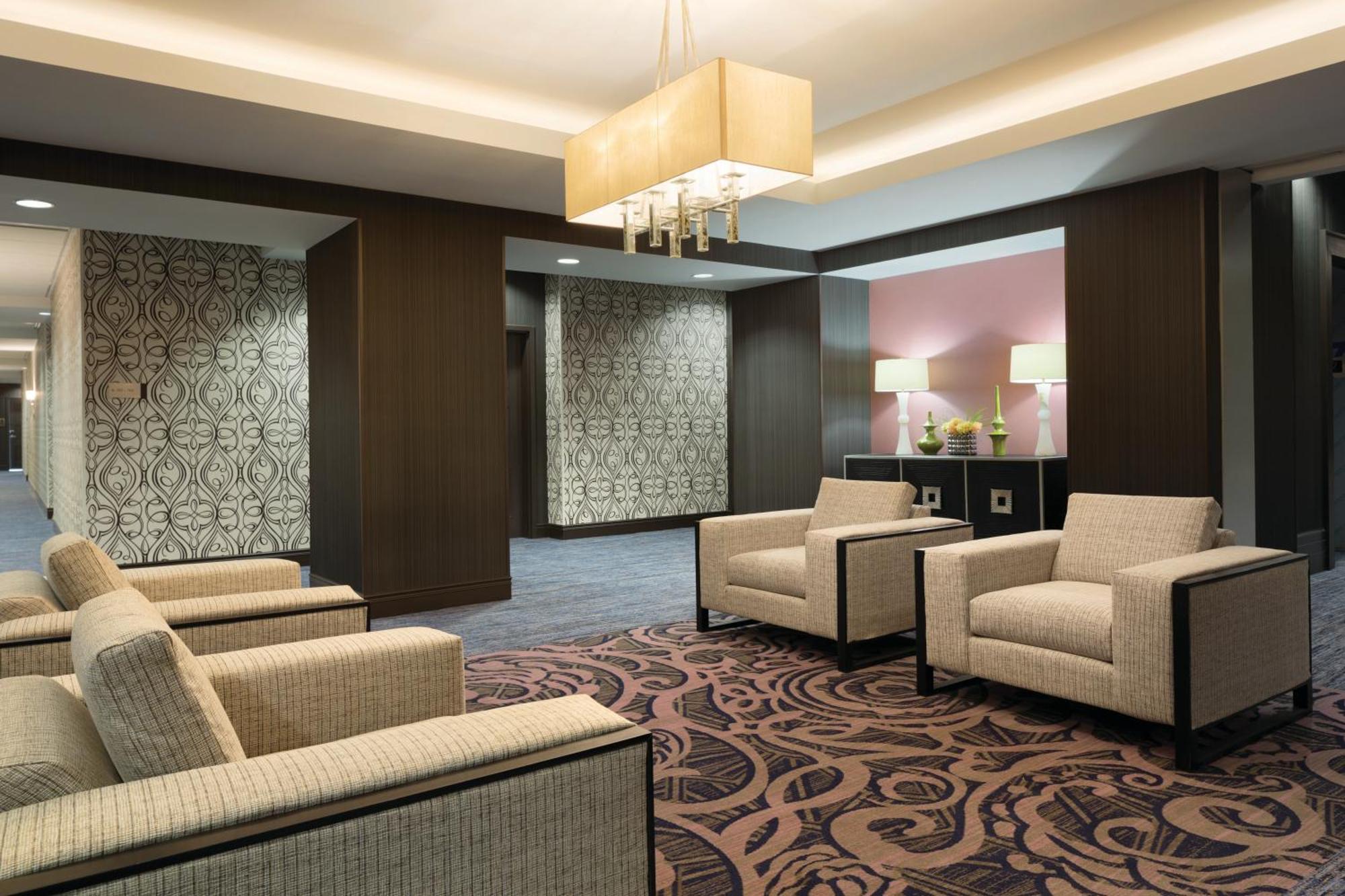 Embassy Suites Louisville Downtown Esterno foto