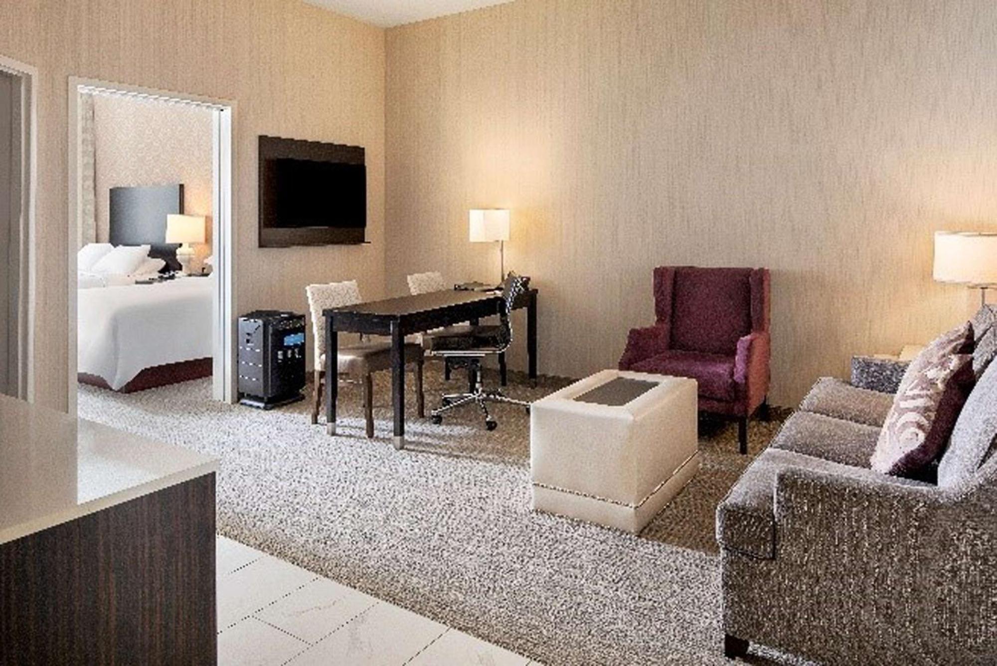 Embassy Suites Louisville Downtown Esterno foto