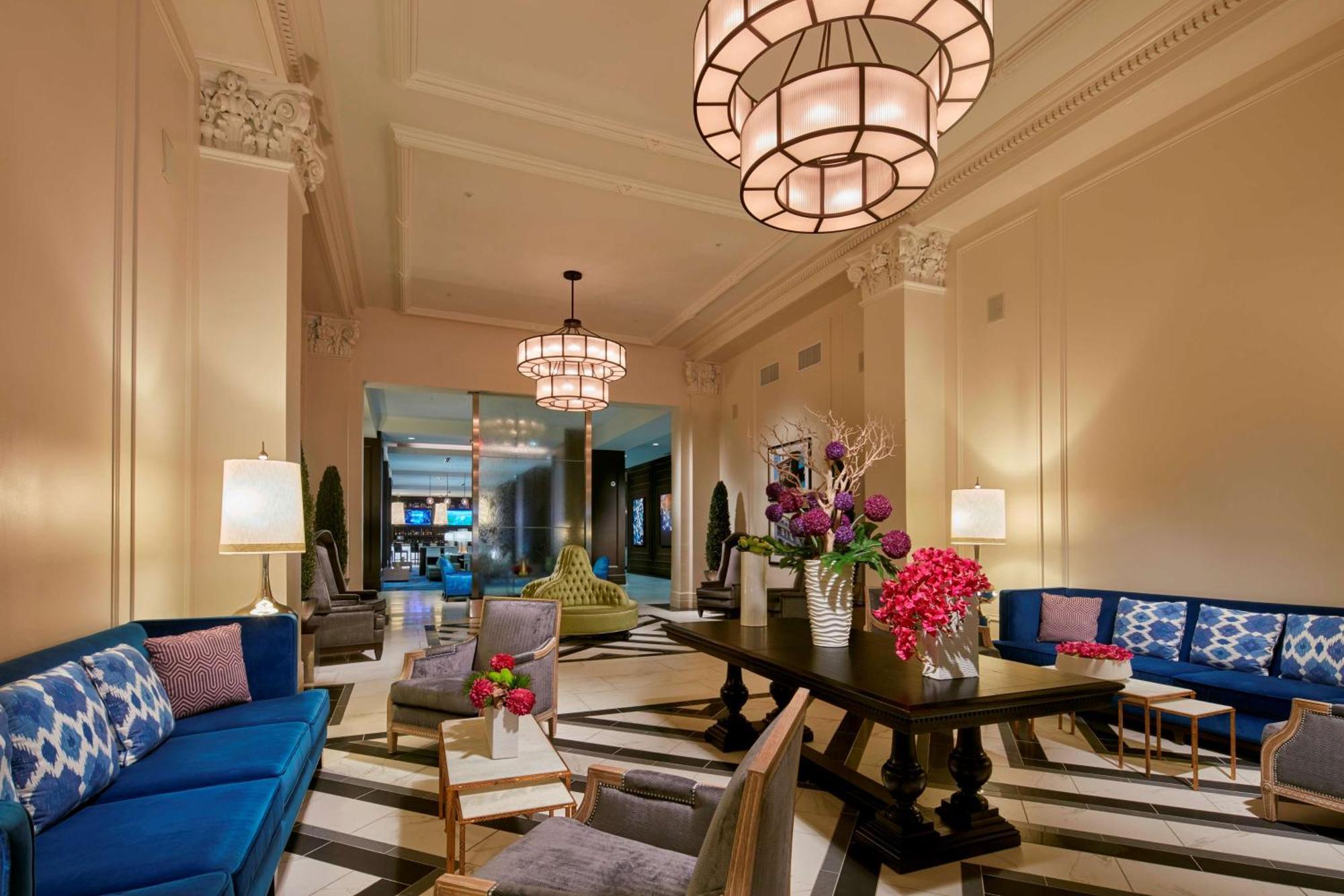 Embassy Suites Louisville Downtown Esterno foto